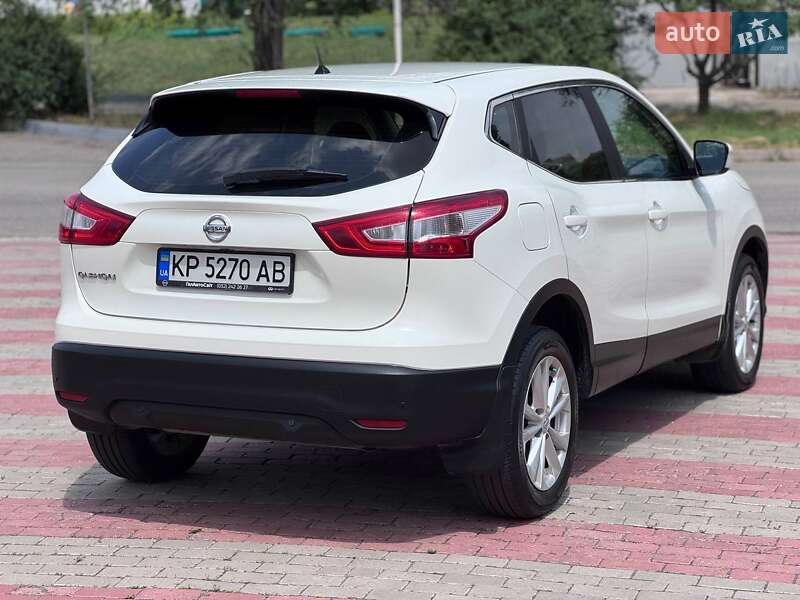 Позашляховик / Кросовер Nissan Qashqai 2017 в Запоріжжі