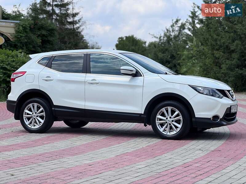 Позашляховик / Кросовер Nissan Qashqai 2017 в Запоріжжі