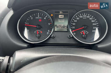 Внедорожник / Кроссовер Nissan Qashqai 2012 в 