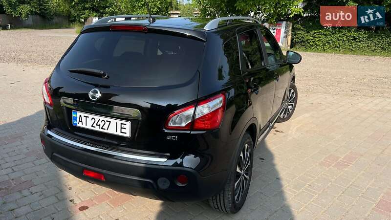 Внедорожник / Кроссовер Nissan Qashqai 2012 в Ивано-Франковске