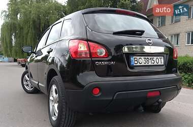 Внедорожник / Кроссовер Nissan Qashqai 2009 в 