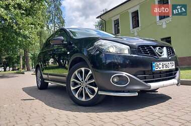 Позашляховик / Кросовер Nissan Qashqai 2010 в Львові