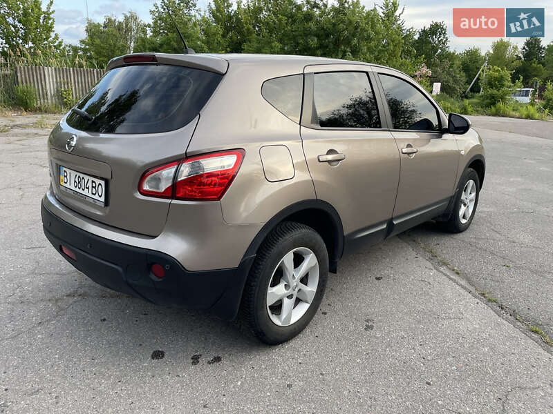 Позашляховик / Кросовер Nissan Qashqai 2012 в Полтаві
