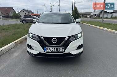 Внедорожник / Кроссовер Nissan Qashqai 2018 в 