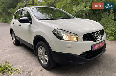 Позашляховик / Кросовер Nissan Qashqai 2012 в Луцьку