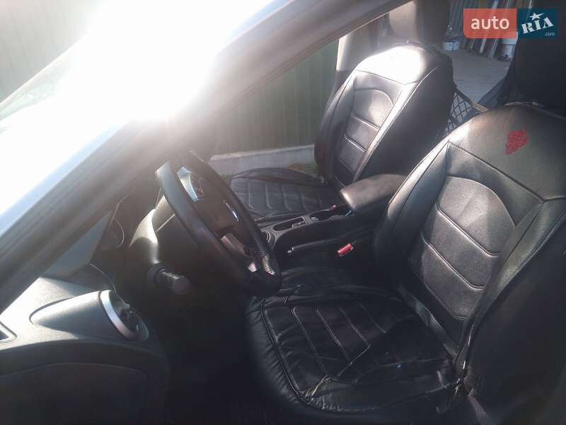 Позашляховик / Кросовер Nissan Qashqai 2013 в Івано-Франківську