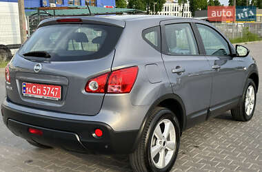 Позашляховик / Кросовер Nissan Qashqai 2009 в 