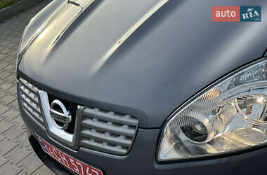 Позашляховик / Кросовер Nissan Qashqai 2009 в 