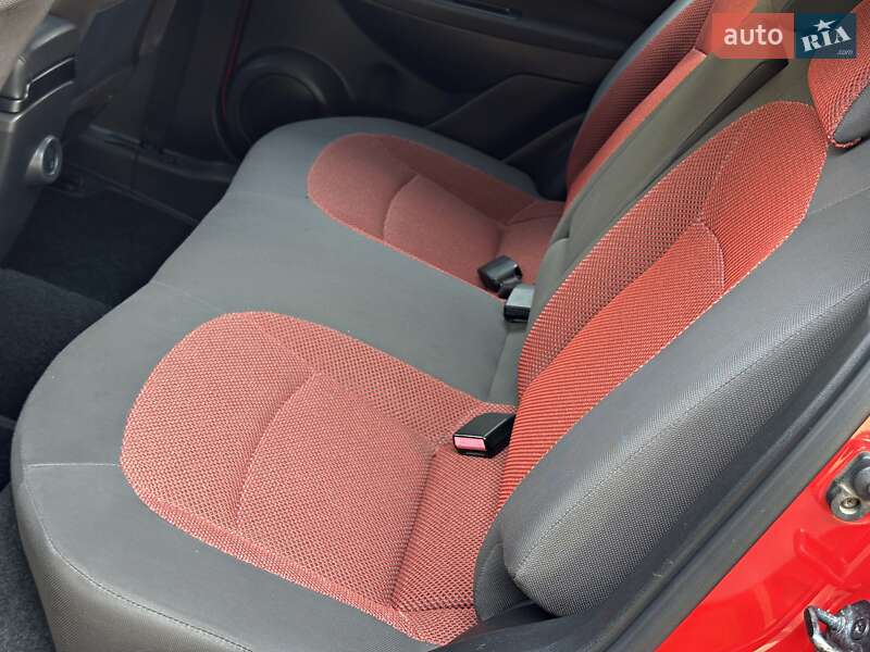 Позашляховик / Кросовер Nissan Qashqai 2008 в Одесі