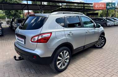 Позашляховик / Кросовер Nissan Qashqai 2010 в 