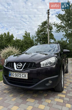 Внедорожник / Кроссовер Nissan Qashqai 2011 в Лановцах