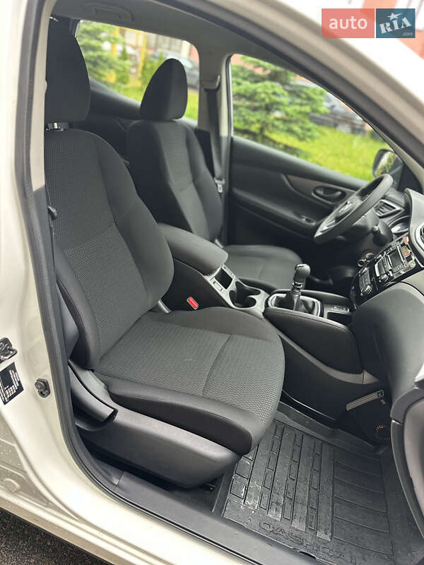 Позашляховик / Кросовер Nissan Qashqai 2018 в Рівному