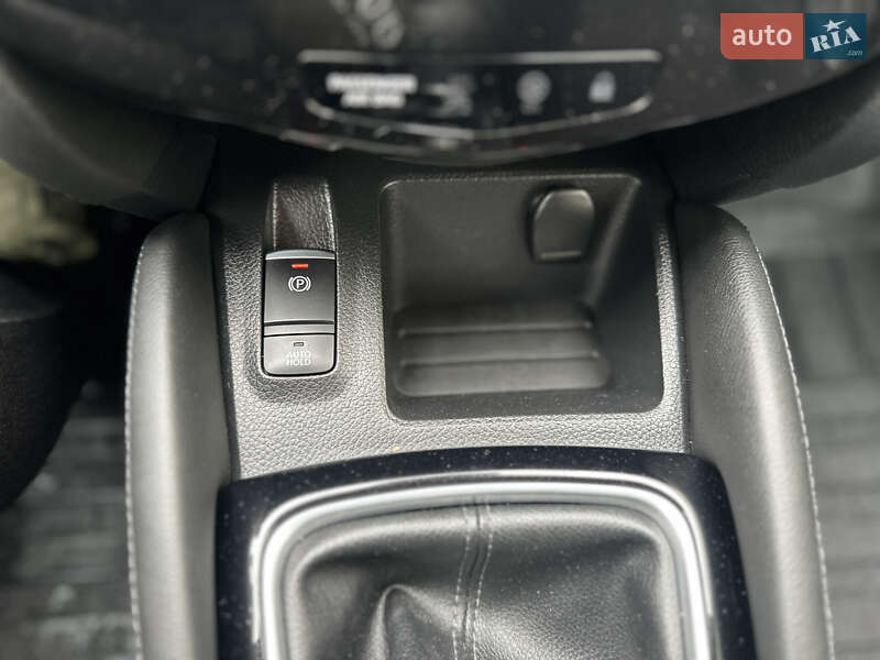 Позашляховик / Кросовер Nissan Qashqai 2018 в Рівному