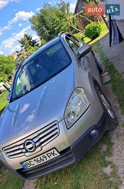 Внедорожник / Кроссовер Nissan Qashqai 2008 в Стрые