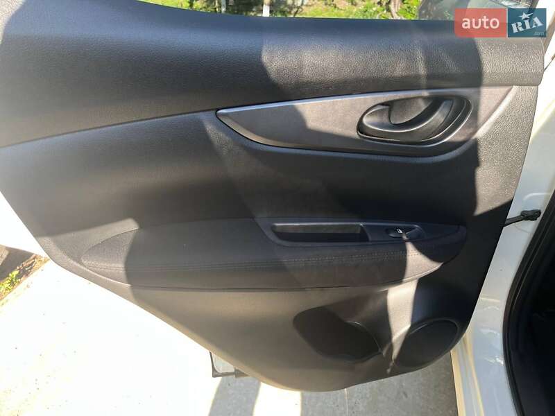 Внедорожник / Кроссовер Nissan Qashqai 2018 в Львове