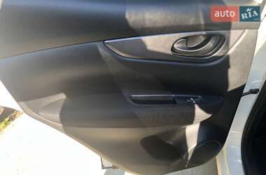 Внедорожник / Кроссовер Nissan Qashqai 2018 в 