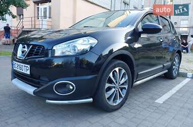 Внедорожник / Кроссовер Nissan Qashqai 2010 в Львове
