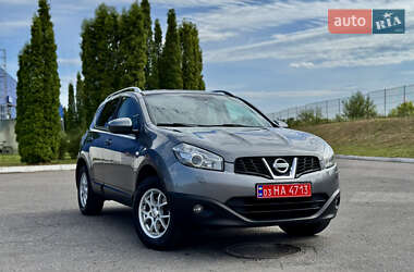 Позашляховик / Кросовер Nissan Qashqai 2011 в Полтаві