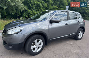 Внедорожник / Кроссовер Nissan Qashqai 2011 в Кролевце