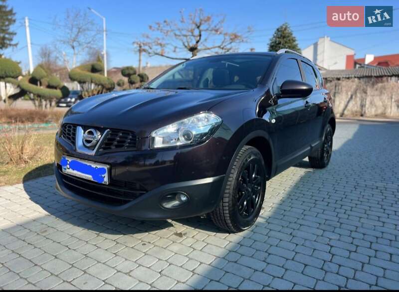 Внедорожник / Кроссовер Nissan Qashqai 2011 в Яворове