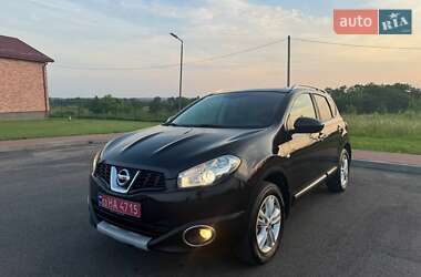 Позашляховик / Кросовер Nissan Qashqai 2011 в Рівному