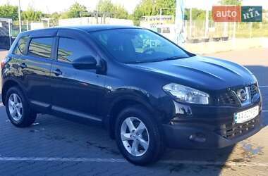 Позашляховик / Кросовер Nissan Qashqai 2012 в 