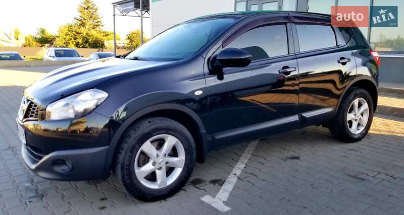 Внедорожник / Кроссовер Nissan Qashqai 2012 в Нововолынске