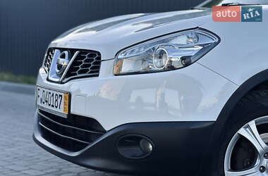 Позашляховик / Кросовер Nissan Qashqai 2013 в 