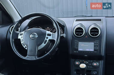 Позашляховик / Кросовер Nissan Qashqai 2013 в 
