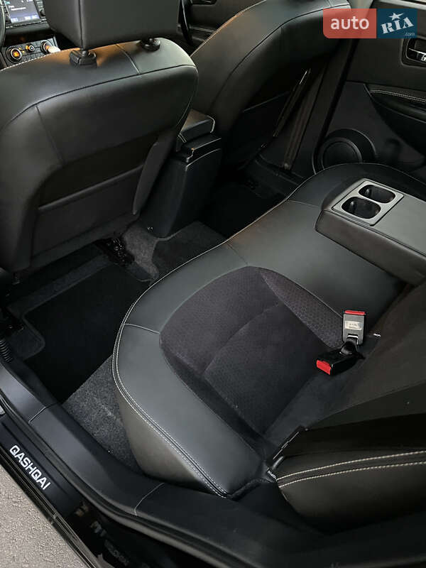 Позашляховик / Кросовер Nissan Qashqai 2013 в Рівному
