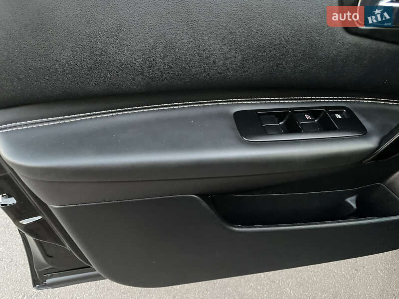 Позашляховик / Кросовер Nissan Qashqai 2013 в Рівному