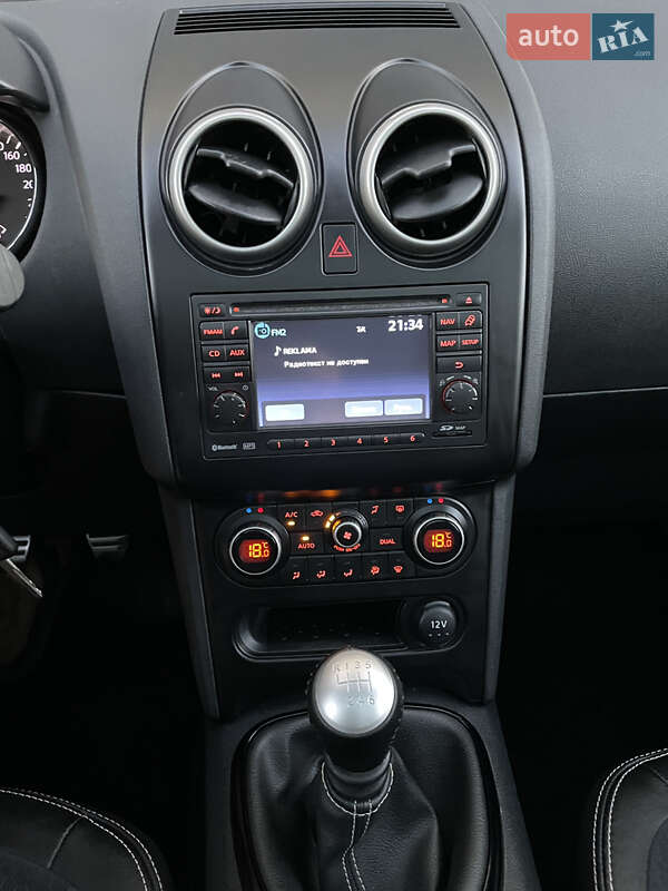 Позашляховик / Кросовер Nissan Qashqai 2013 в Рівному