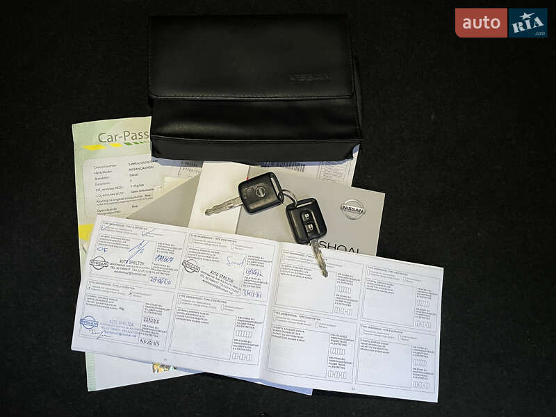 Позашляховик / Кросовер Nissan Qashqai 2013 в Рівному