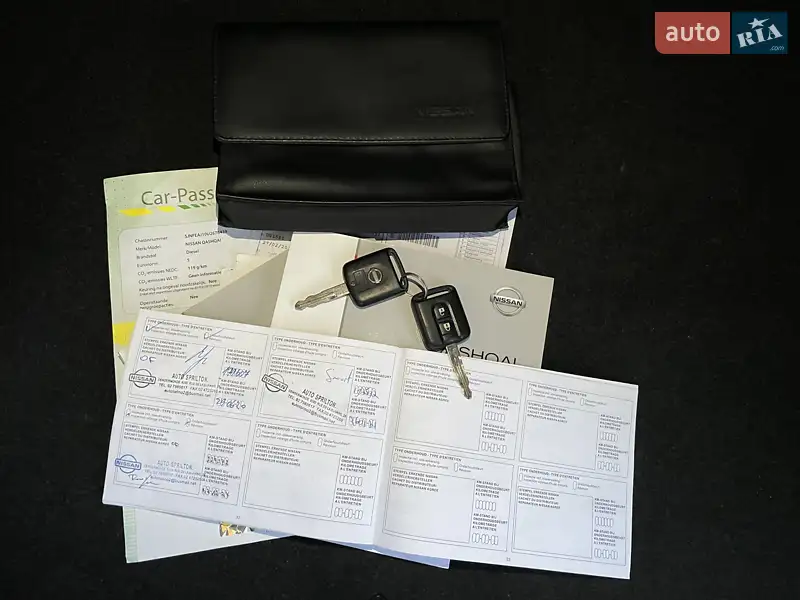 Позашляховик / Кросовер Nissan Qashqai 2013 в Рівному документ