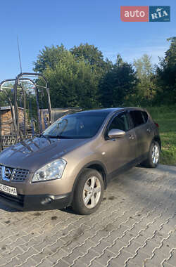 Внедорожник / Кроссовер Nissan Qashqai 2009 в 