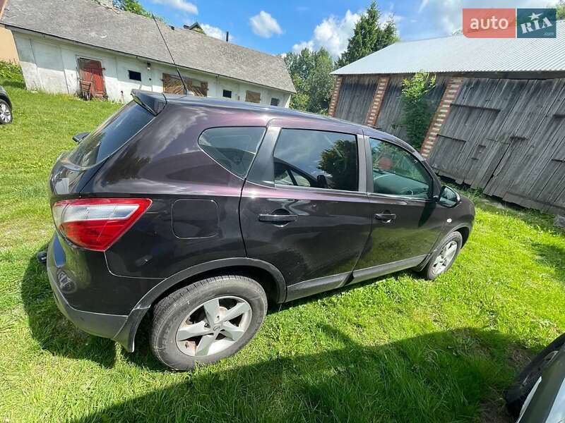 Внедорожник / Кроссовер Nissan Qashqai 2011 в Рава-Русской