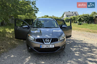 Позашляховик / Кросовер Nissan Qashqai 2013 в 