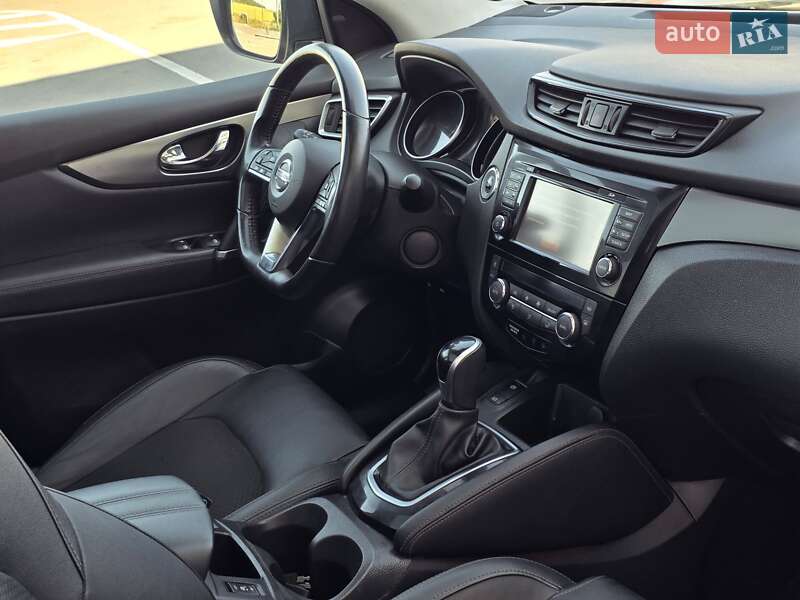 Позашляховик / Кросовер Nissan Qashqai 2020 в Тернополі