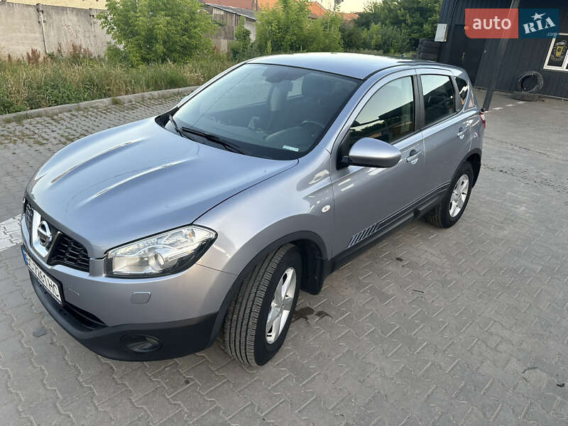 Позашляховик / Кросовер Nissan Qashqai 2012 в Хмельницькому