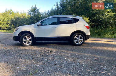 Внедорожник / Кроссовер Nissan Qashqai 2010 в Ровно