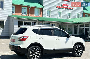 Позашляховик / Кросовер Nissan Qashqai 2011 в 