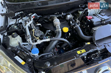 Позашляховик / Кросовер Nissan Qashqai 2011 в 