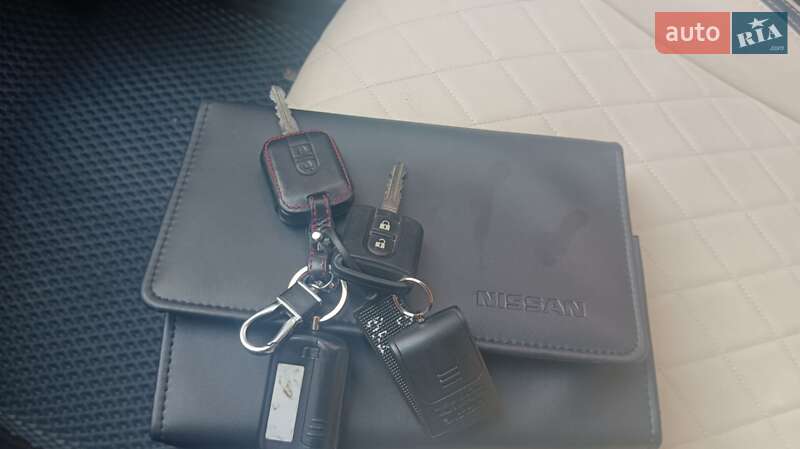 Позашляховик / Кросовер Nissan Qashqai 2010 в Івано-Франківську