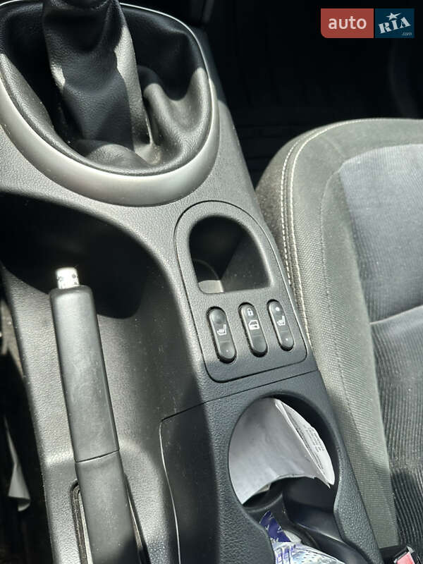 Внедорожник / Кроссовер Nissan Qashqai 2011 в Ковеле фото 12 Внедорожник / Кроссовер Nissan Qashqai 2011 в Ковеле