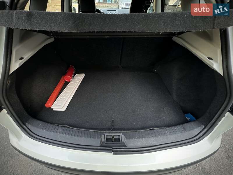 Позашляховик / Кросовер Nissan Qashqai 2013 в Сумах