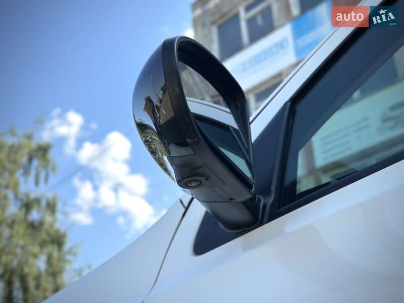 Позашляховик / Кросовер Nissan Qashqai 2013 в Сумах