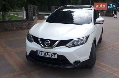 Внедорожник / Кроссовер Nissan Qashqai 2015 в Кагарлыке