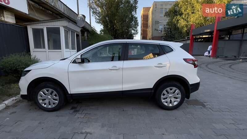 Внедорожник / Кроссовер Nissan Qashqai 2019 в Хмельницком