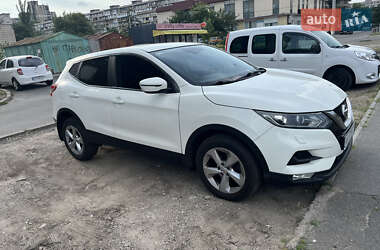 Внедорожник / Кроссовер Nissan Qashqai 2018 в 