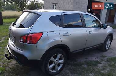 Позашляховик / Кросовер Nissan Qashqai 2008 в Дубровиці